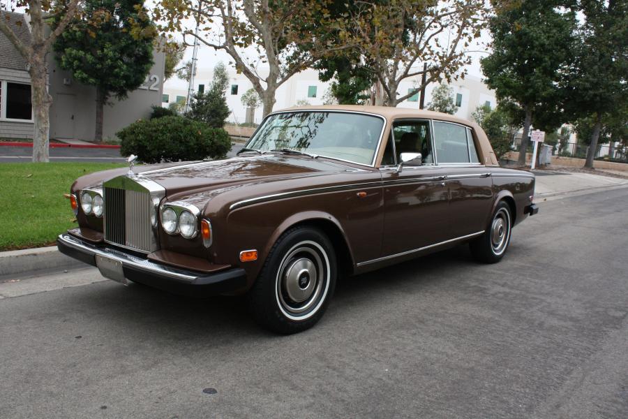  Rolls-Royce Silver Wraith II Saloon 1980 года  (фото 1 из 1)